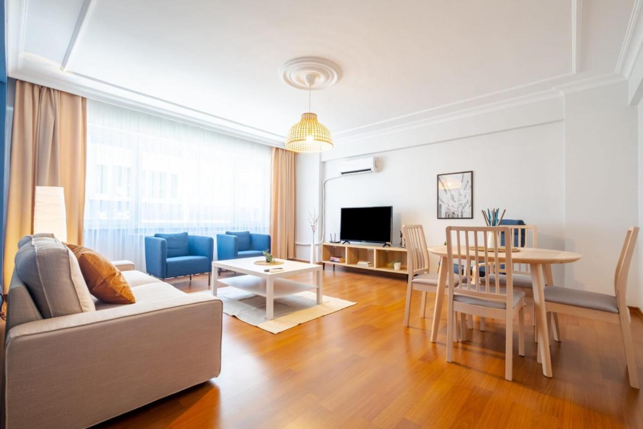 Splendid Flat With Central Location In Sisli Istanboel Buitenkant foto